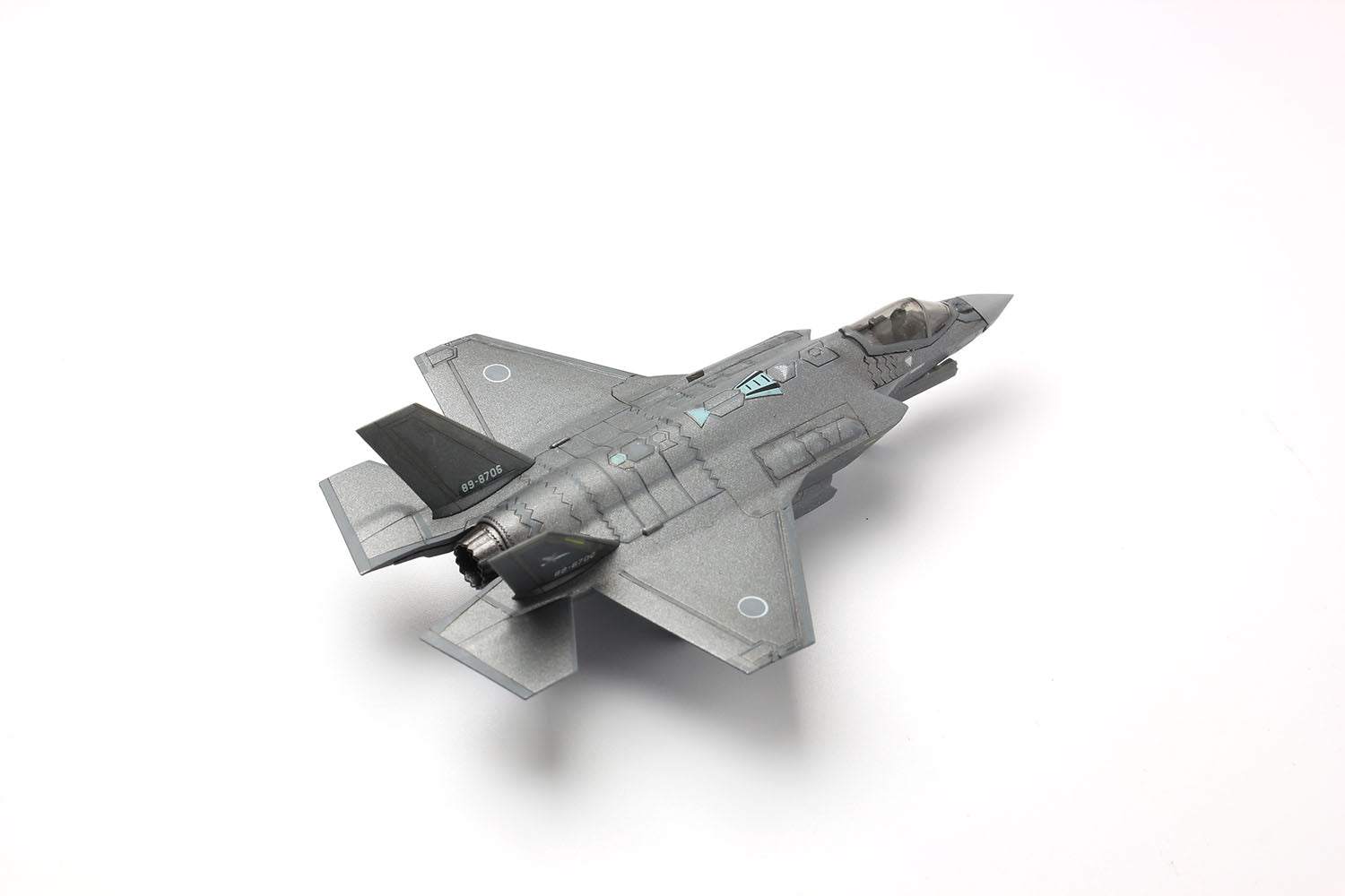 Platz 1/144 JASDF F-35A Lightning II (2 kits in one box)