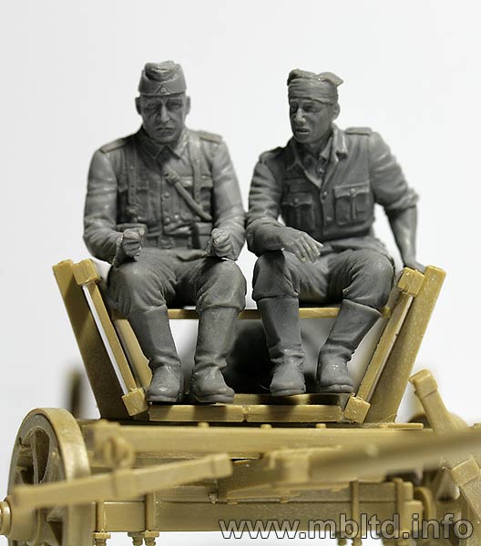 MASTER BOX 1/35 Road to the Rear
