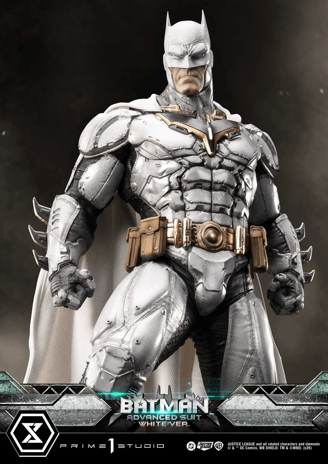Ultimate Museum Masterline Justice League (Comics) Batman Advanced Suit White Ver. (Design By Josh Nizzi)