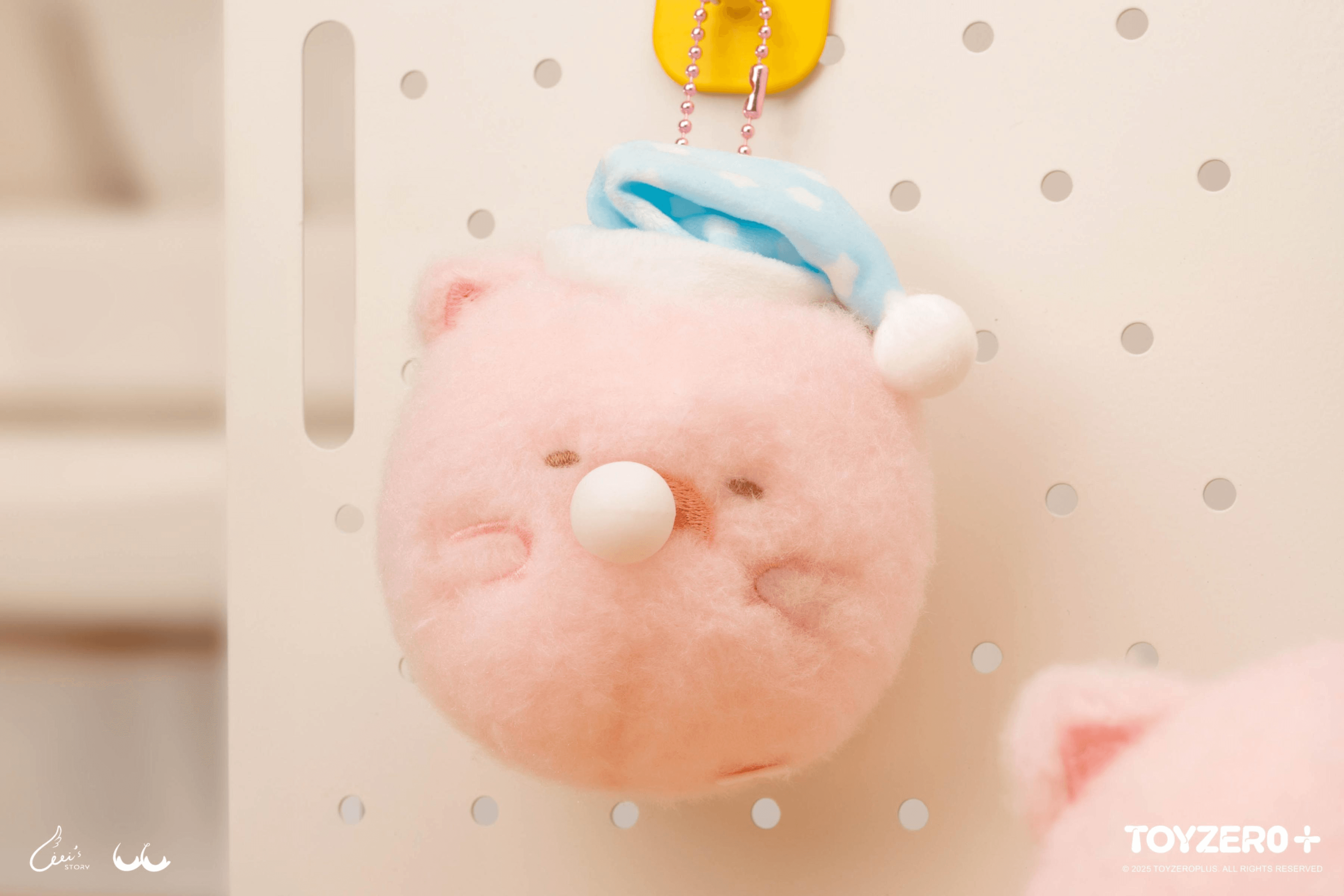 LuLu the Piggy Generic - Plush Keychain (Blowing Bubble ver.) | 726436108553