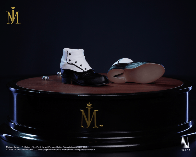 Queen Studios INART- Michael Jackson 1/6 Collectible Figure