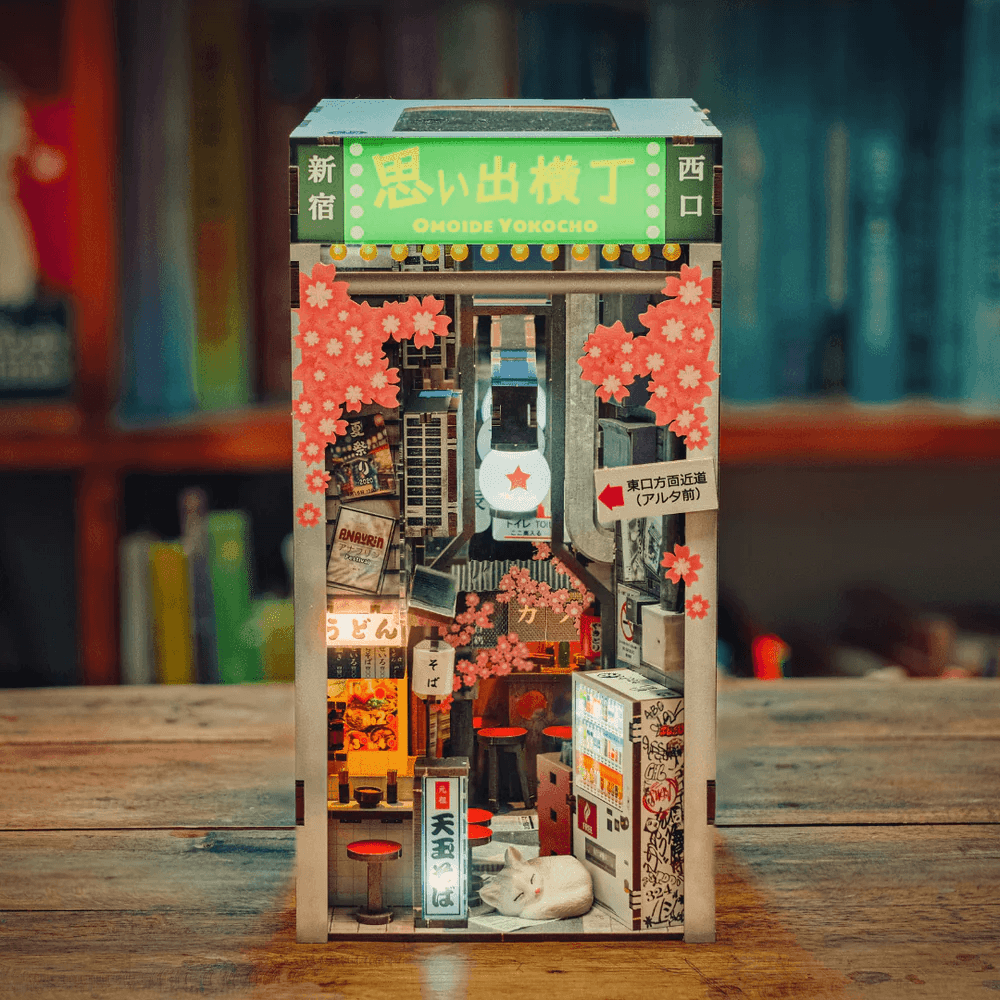 Omoide Yokocho Book Nook Kit | 8881300806033