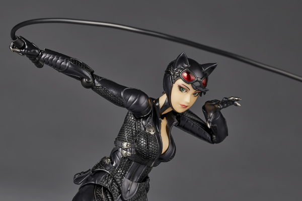 Kaiyodo Revoltech Amazing Yamaguchi Cat Woman | 4537807220226