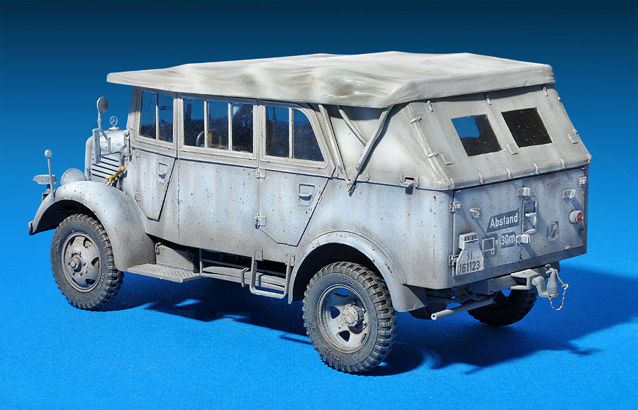 MiniArt L1500A (Kfz.70) German Personnel Car (1/35) | 4820041102657