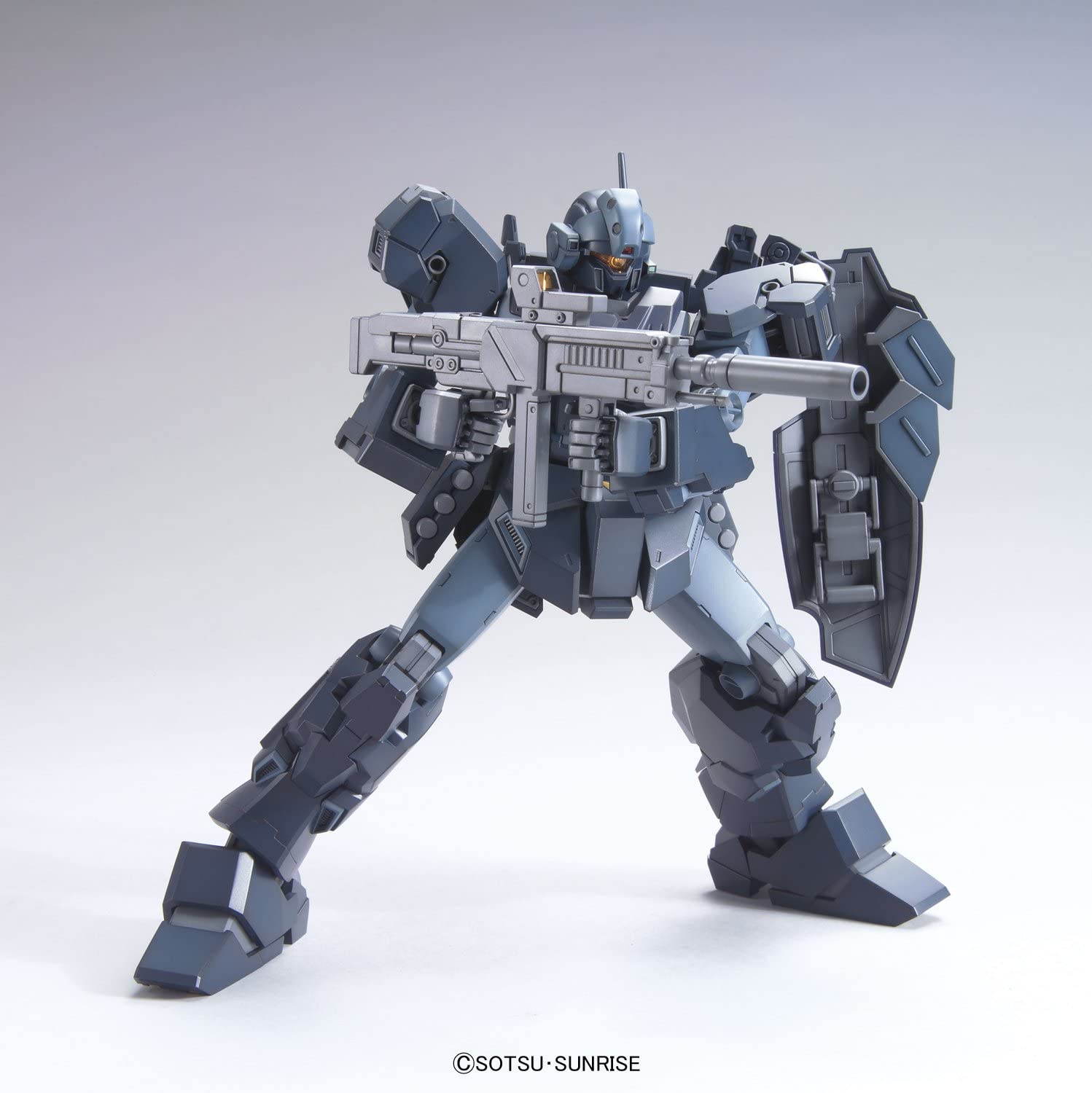 Bandai MG 1/100 RGM-96X Jesta 'Gundam UC' | 4573102631480