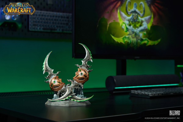 HEX Collectibles World of Warcraft 20th Anniversary Warglaives of Azzinoth Collector's Edition Replica | 6974281170230
