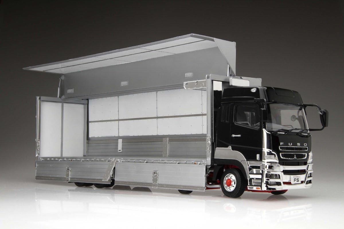 Aoshima 1/32 MITSUBISHI FUSO '07 SUPER GREAT HIGHWAY CARGO LOW FLOOR FOUR AXES AIR SUS.(AS000212) | AS000212
