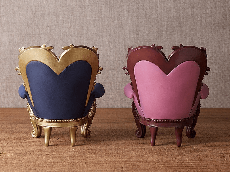 PARDOLL Antique Chair: Indigo