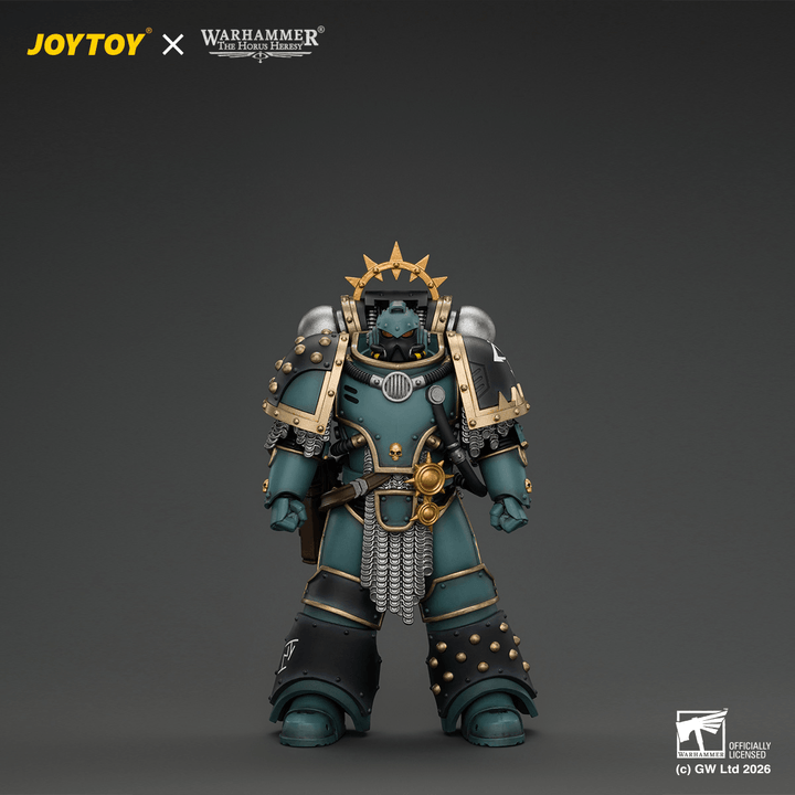 Sons of Horus Herald Consul with Icon of Allegiance, Bolt Pistol and Power Weapon