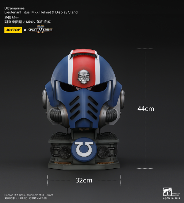JOYTOY Ultramarines Lieutenant Titus' MKX Helmet & Display Stand | 6927054401697