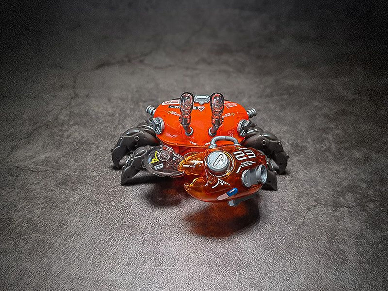 Orange Cat Industry Aquaculture Tank Series 008 Fiddler Crab (Silver Red) Model Kit | 6973848780288