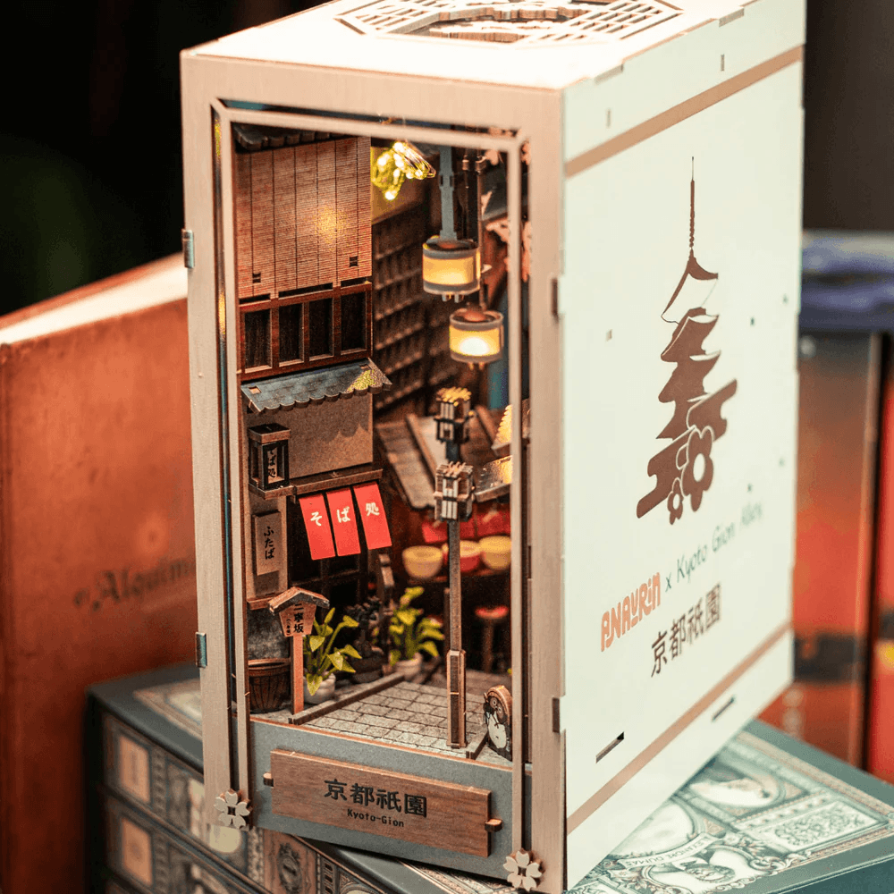 Kyoto Gion Book Nook Kit | 8881300806002