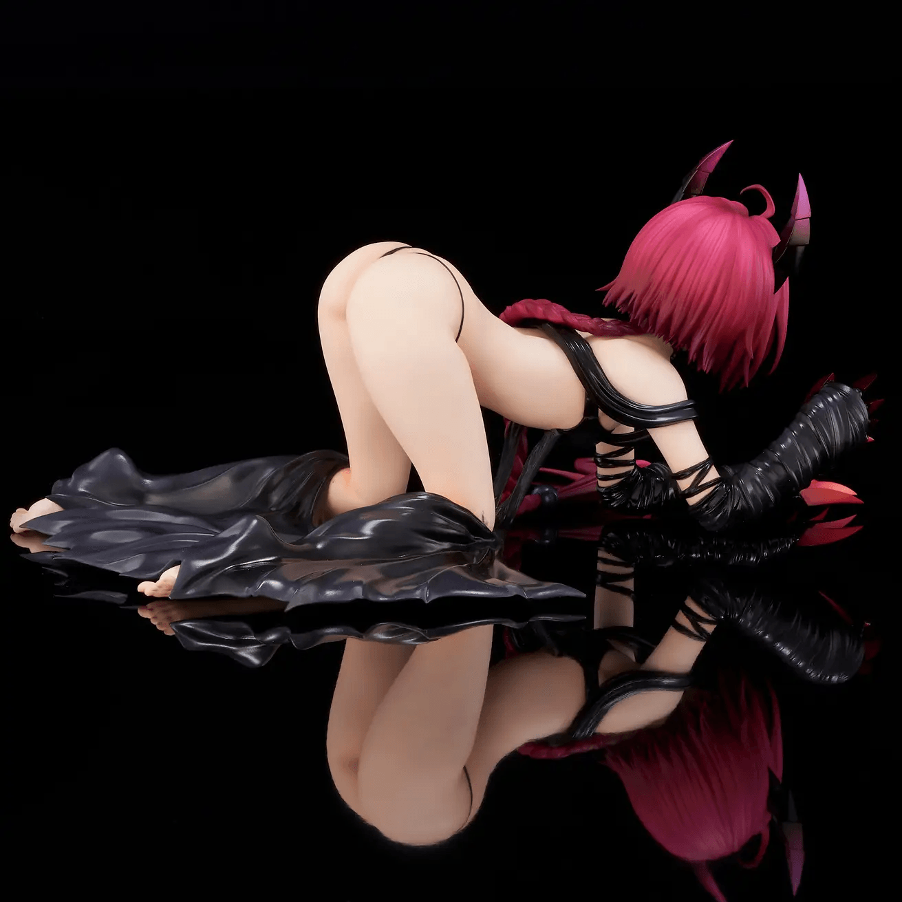 To Love-Ru Darkness – Mea Kurosaki Darkness Ver. 1/6 Scale (Renewal Package Edition) | 4589642716532