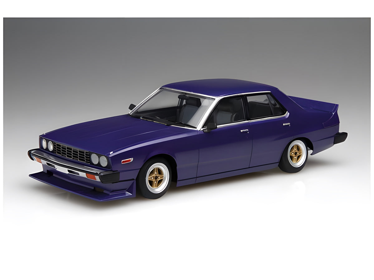 Fujimi Nissan Skyline 4Door Sedan 2000 GT-E-L (C210 Early)