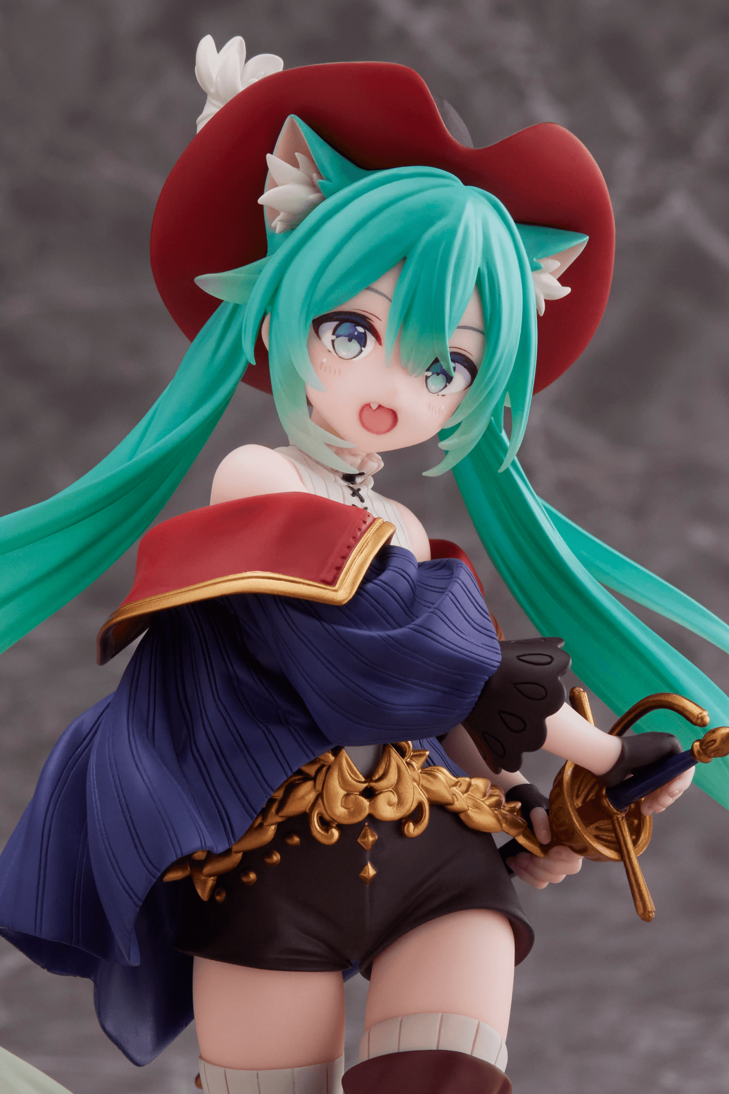 Hatsune Miku Wonderland Figure - Puss in Boots | 840342404803