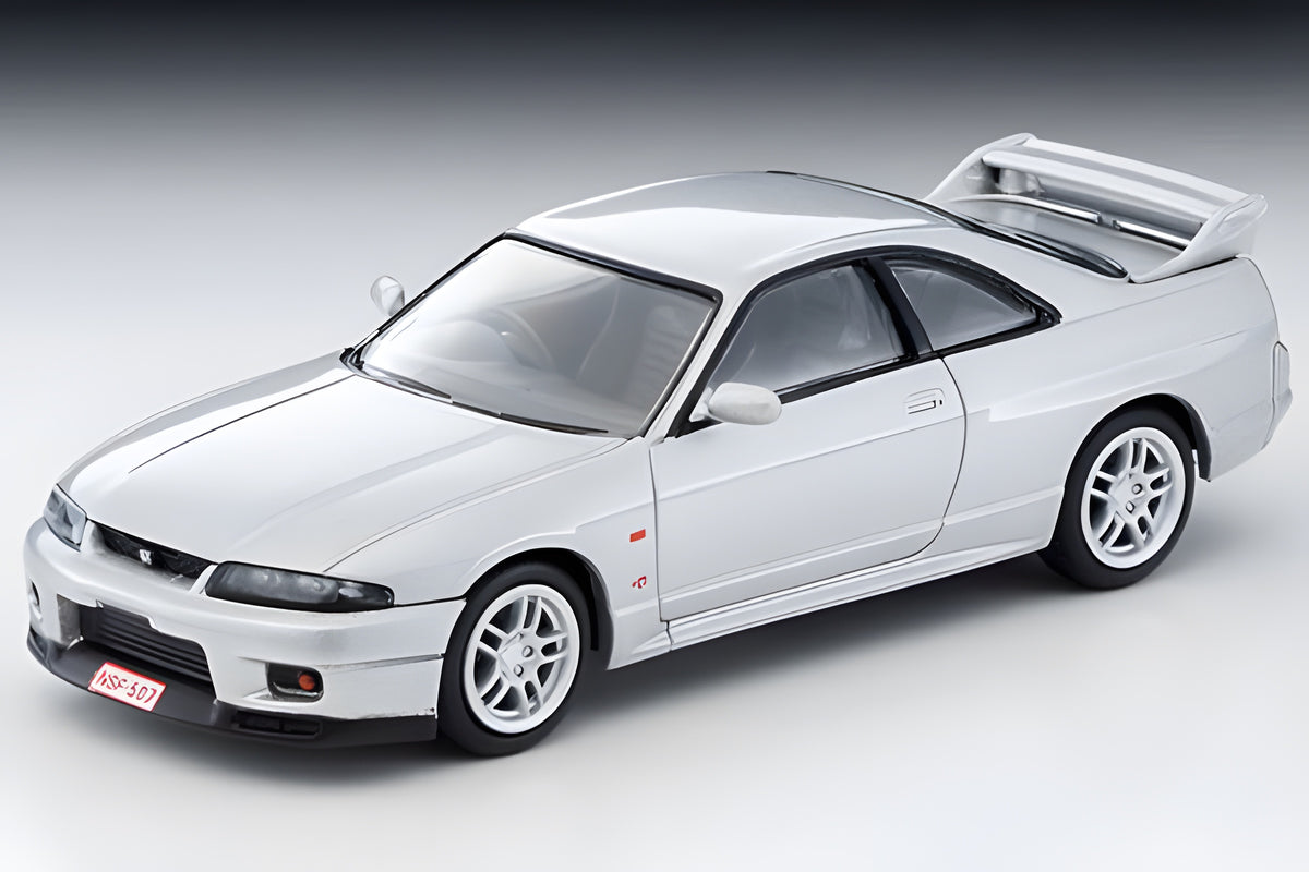 Tomica LV-N308b Nissan Skyline GT-R Nürburgring Time Attack Silver