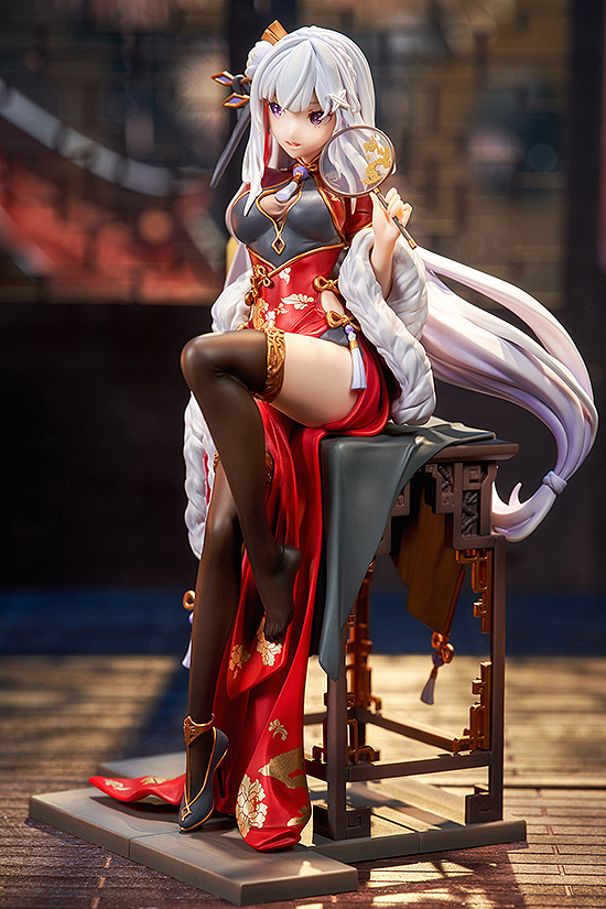 KADOKAWA Emilia: Graceful Beauty 2024 New Year ver. | 4942330241899