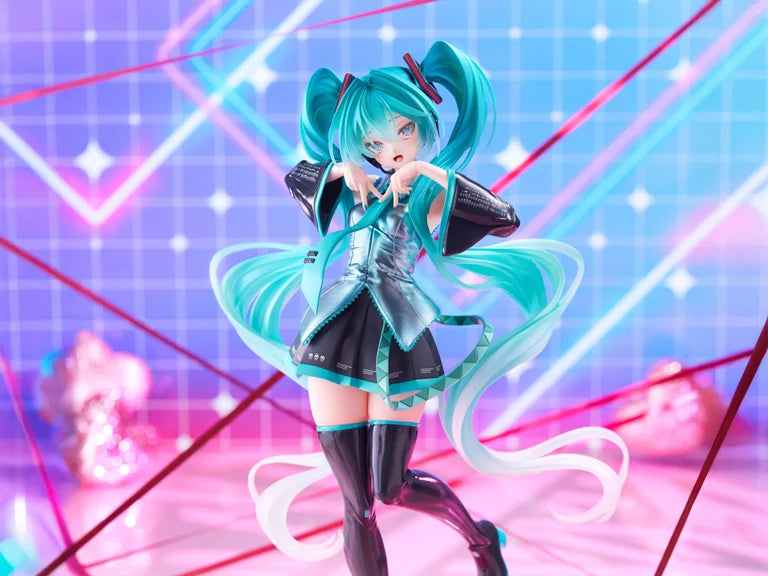 Hatsune Miku T-Most Figure