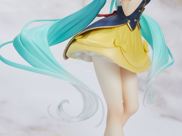 TAITO Hatsune Miku Wonderland Figure - Snow White | 0840342403486