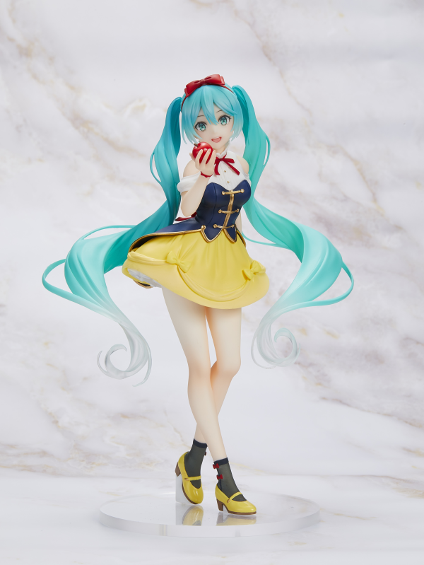 TAITO Hatsune Miku Wonderland Figure - Snow White | 0840342403486