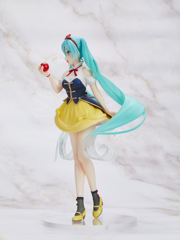 TAITO Hatsune Miku Wonderland Figure - Snow White | 0840342403486
