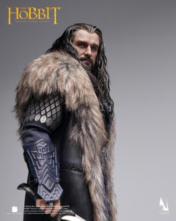 Queen Studios The Hobbit: An Unexpected Journey - Thorin Oakenshield 1/6 Collectible Figure(104010033) | 104010033