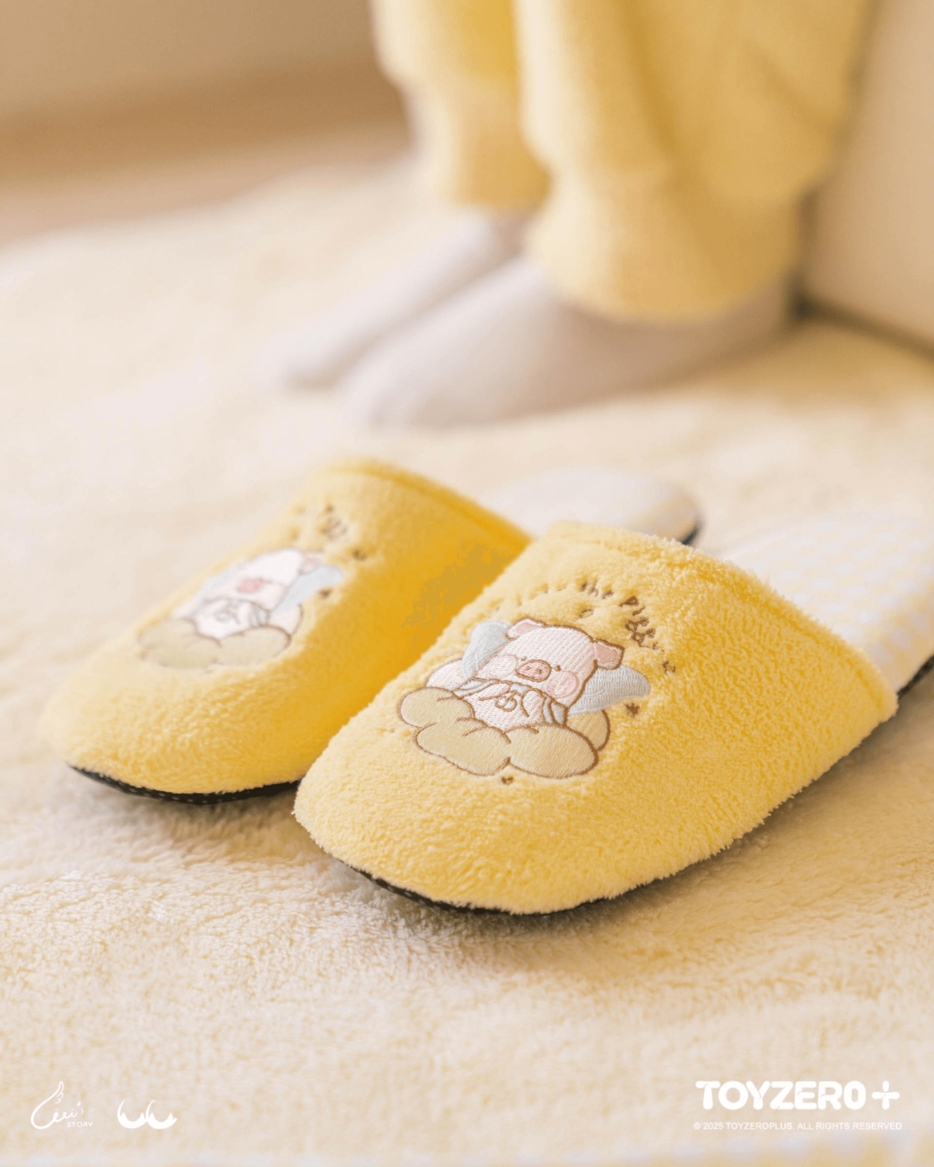 LuLu the Piggy Winter Series -Slippers (with cover) | 6978531761728