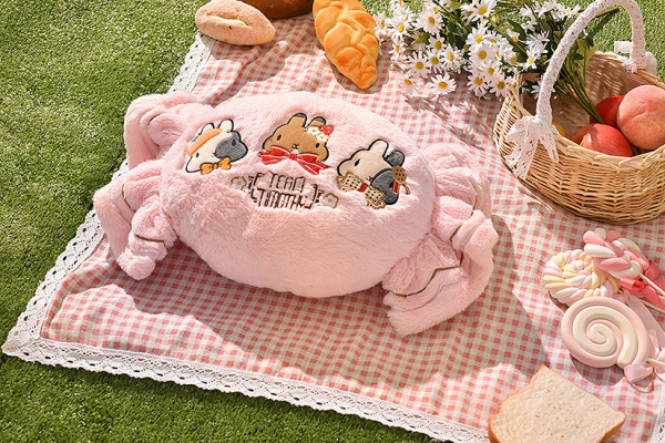 Team Timothy Kuikui Sheep Hug Pillow | 6972278153372