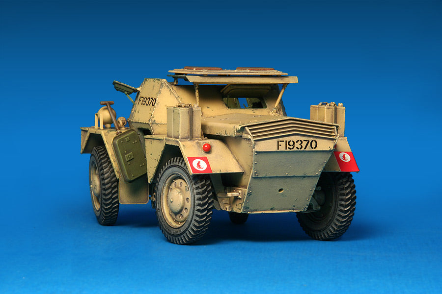 MiniArt 1/35 British Scout Car Dingo MK. 1b | 4820041101278