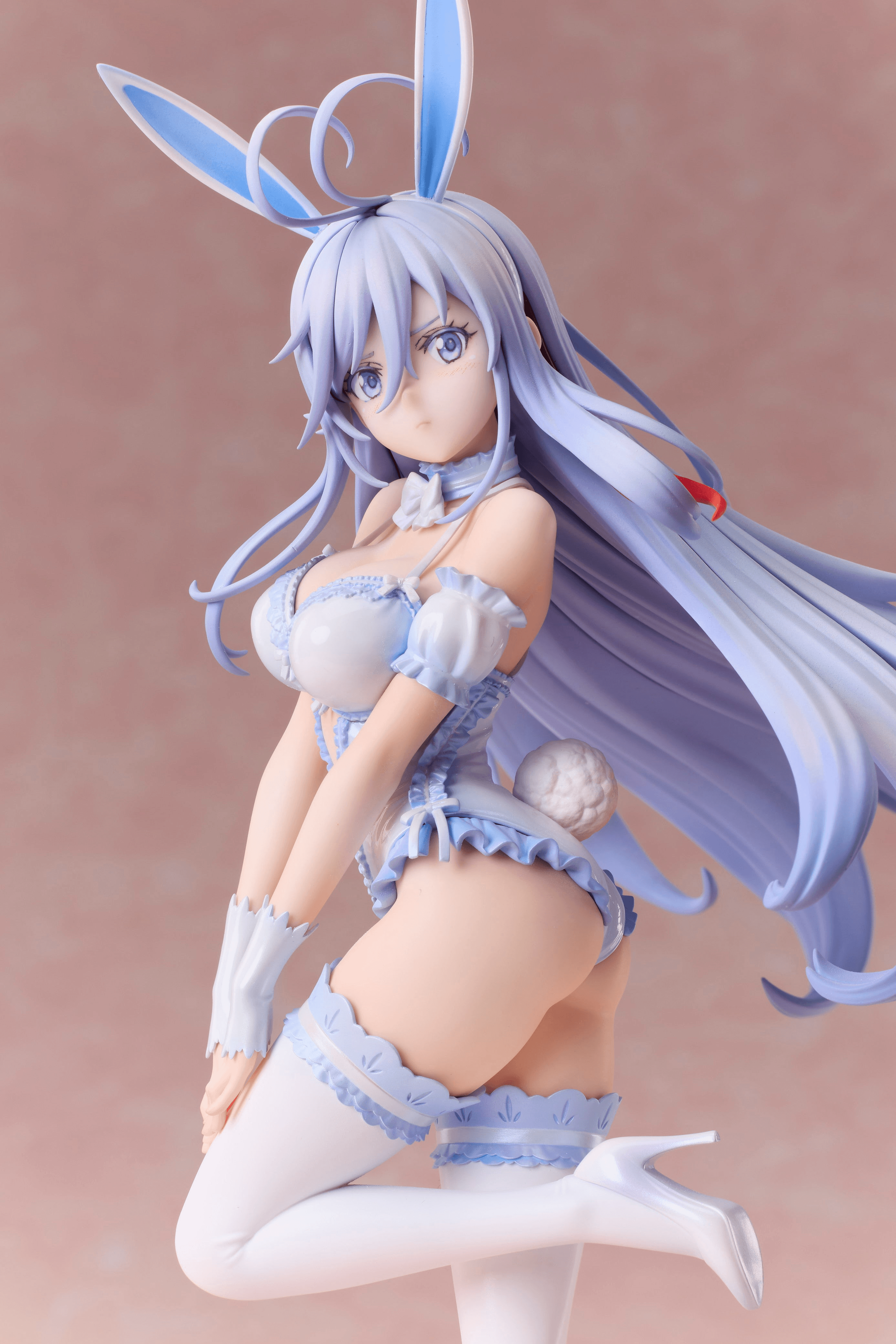 Lena Bunny Ver. 1/7 Scale Figure | 4534530934765