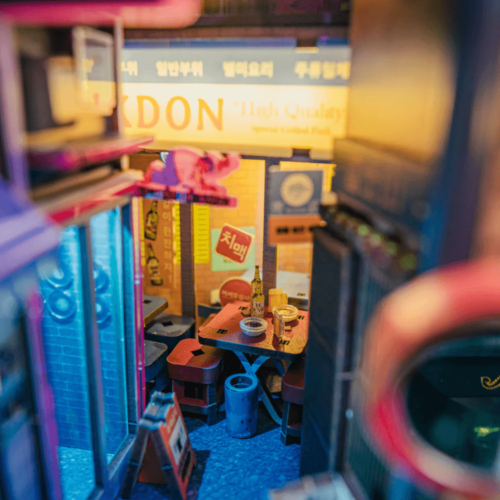 Seoul Hipjiro Book Nook Kit | 8881300806071