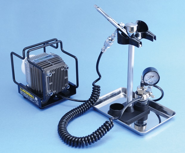 GSI Creos Mr. Linear Compressor L5 / Airbrush Set 3 | 4973028111057