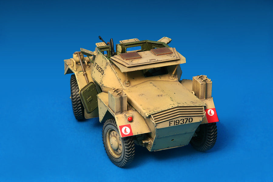 MiniArt 1/35 British Scout Car Dingo MK. 1b | 4820041101278