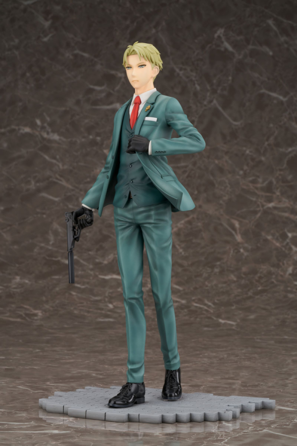 FURYU Corporation SPY×FAMILY Loid Forger 1/7 Scale Figure | 4589584958472