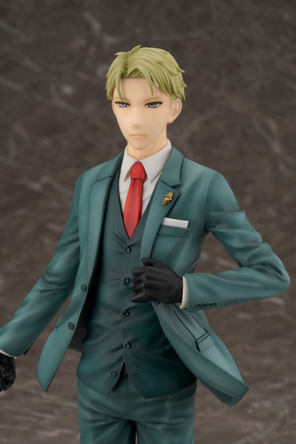 FURYU Corporation SPY×FAMILY Loid Forger 1/7 Scale Figure | 4589584958472