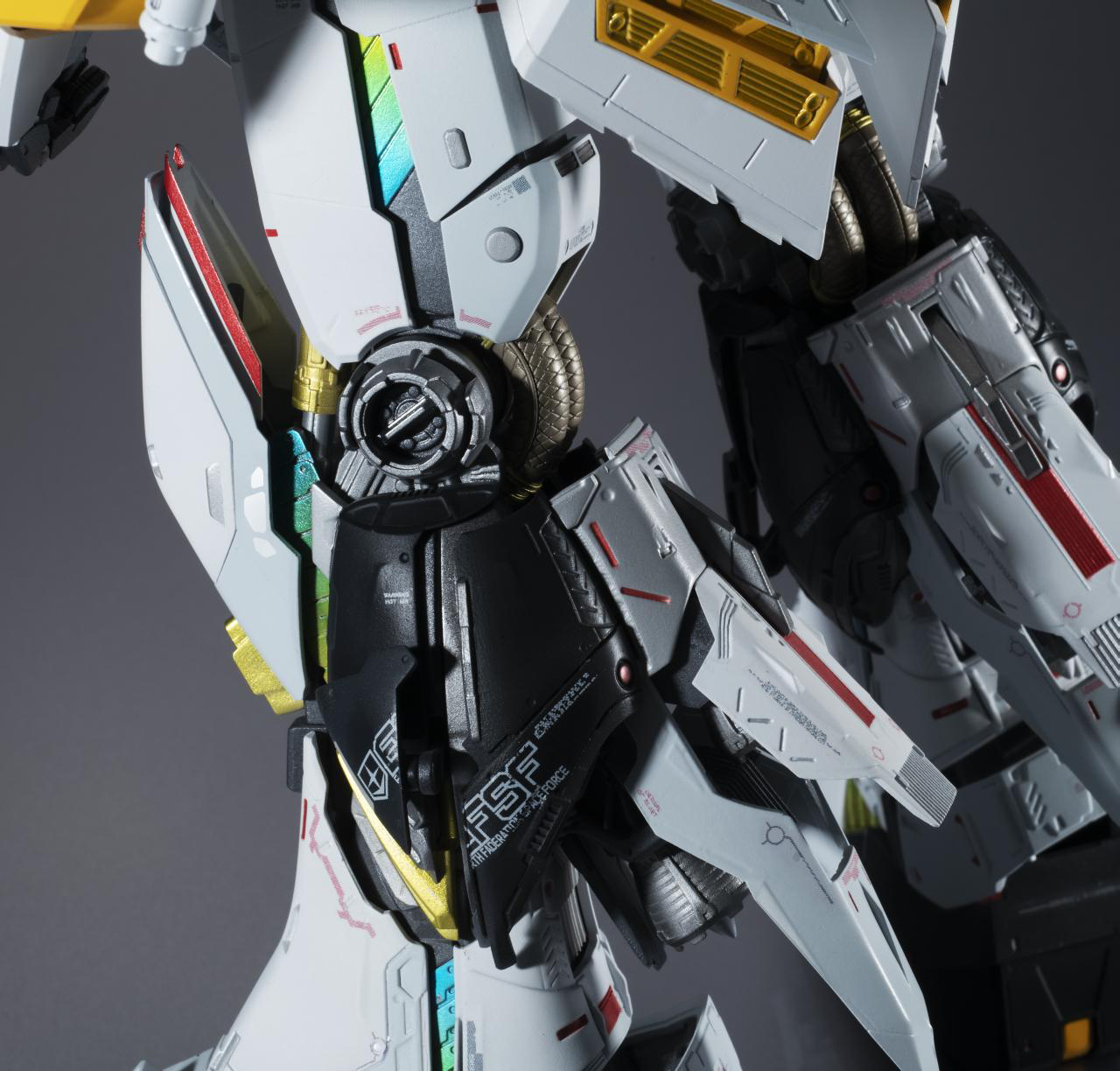 Tamashii Nations Kaitai-Shou-Ki Rx-93 N Gundam "Mobile Suit Gundam Char’S Counterattack"