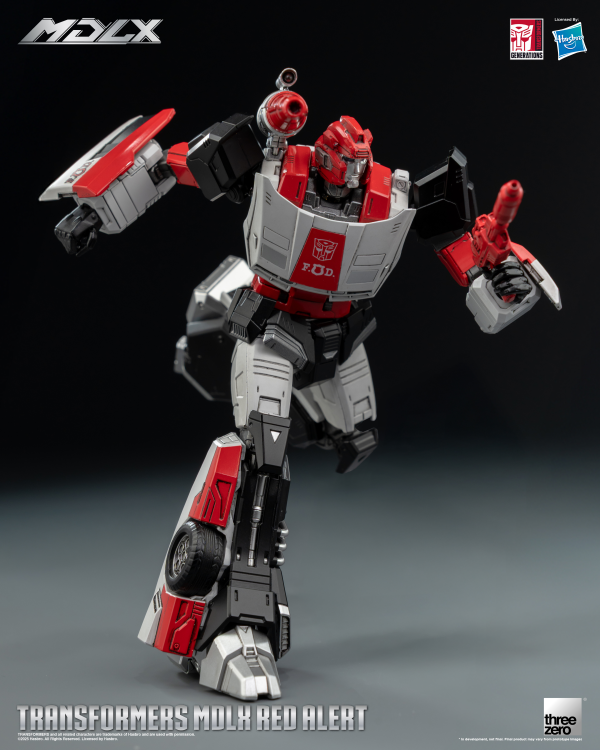 threezero Transformers - MDLX Red Alert | 4895250817388