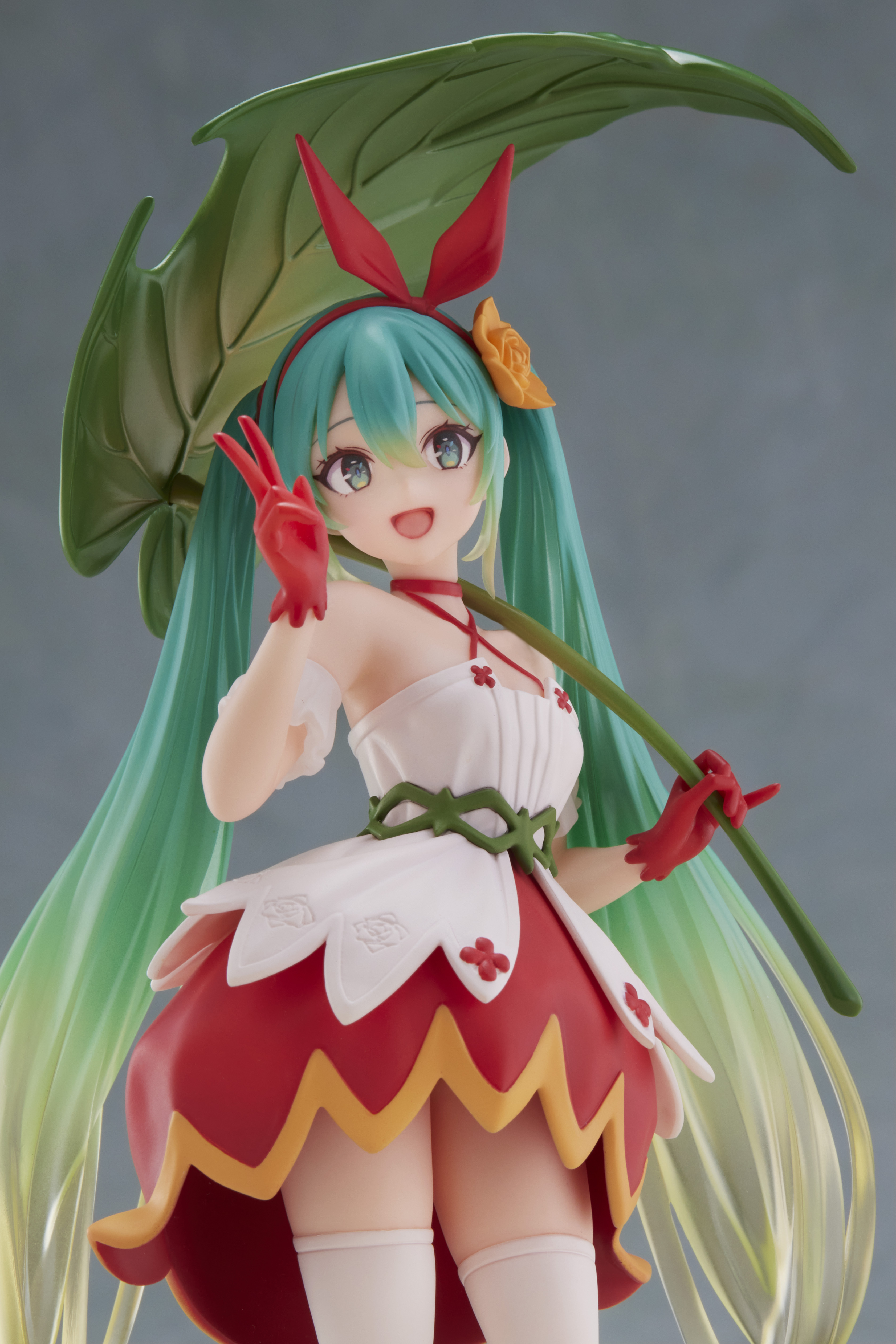 Hatsune Miku Wonderland Figure - Thumbelina | 0840342404414
