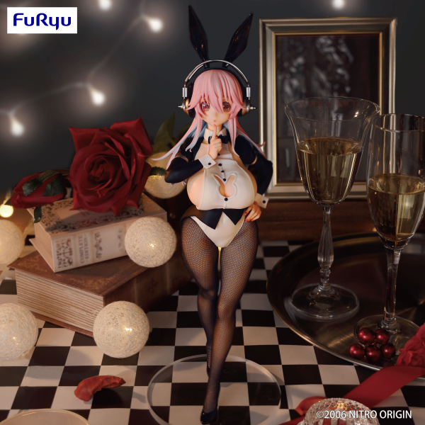 SUPER SONICO BiCute Bunnies Figure -Tailcoat ver.- | 4582782365578