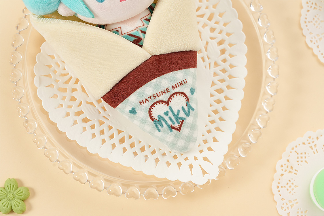 Character Vocal Series 01: Hatsune Miku Crêpe Mascot Keychain A | 4580416929677