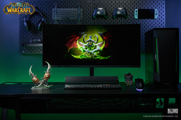 HEX Collectibles World of Warcraft 20th Anniversary Warglaives of Azzinoth Collector's Edition Replica | 6974281170230