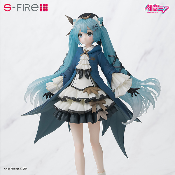MIKU AUTUMN OUTING FIGURE | 4582733437866