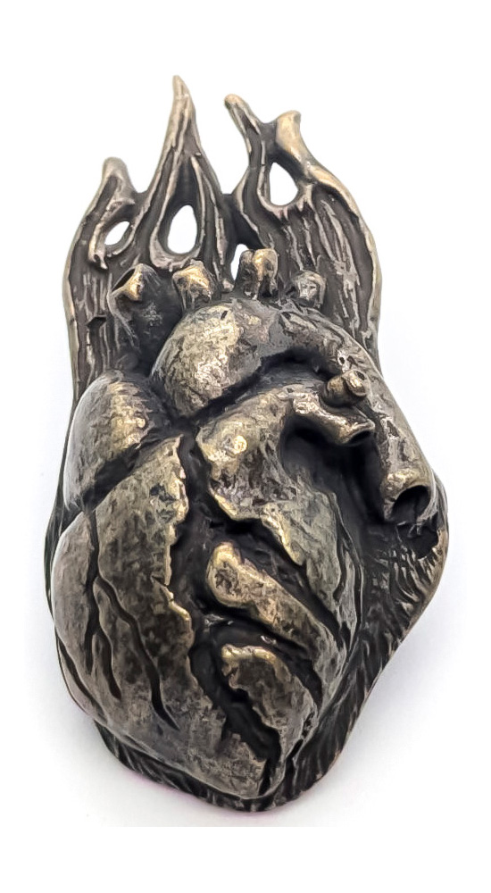 16 directions Dragon's Dogma 2 Heart of the Enlightened Brooch | 4571675895063