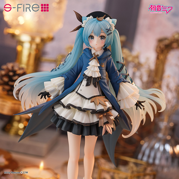 MIKU AUTUMN OUTING FIGURE | 4582733437866