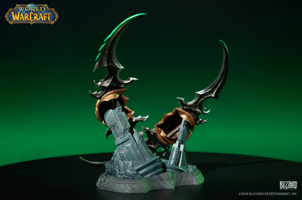 HEX Collectibles World of Warcraft 20th Anniversary Warglaives of Azzinoth Collector's Edition Replica | 6974281170230