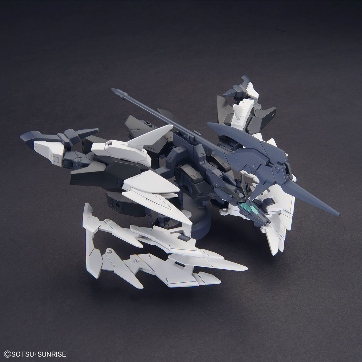 HGGBM 06 1/144 PLUTINE GUNDAM | 4573102657213