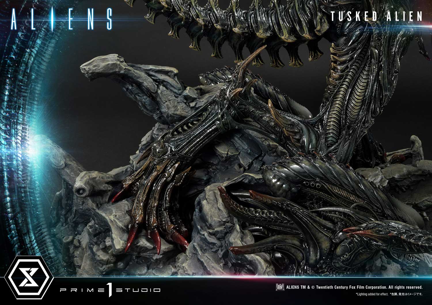 Premium Masterline Aliens (Comics) Tusked Alien Bonus Version