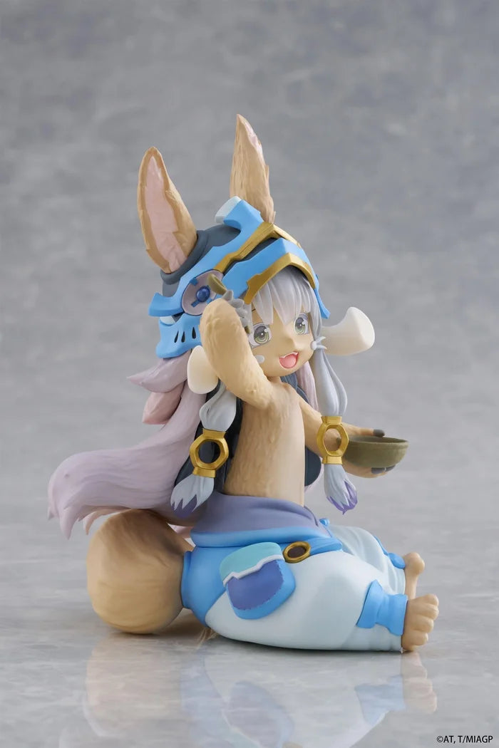 Made in Abyss: The Golden City of the Scorching Sun Desktop Cute Figure - Nanachi (Mealtime ver.)