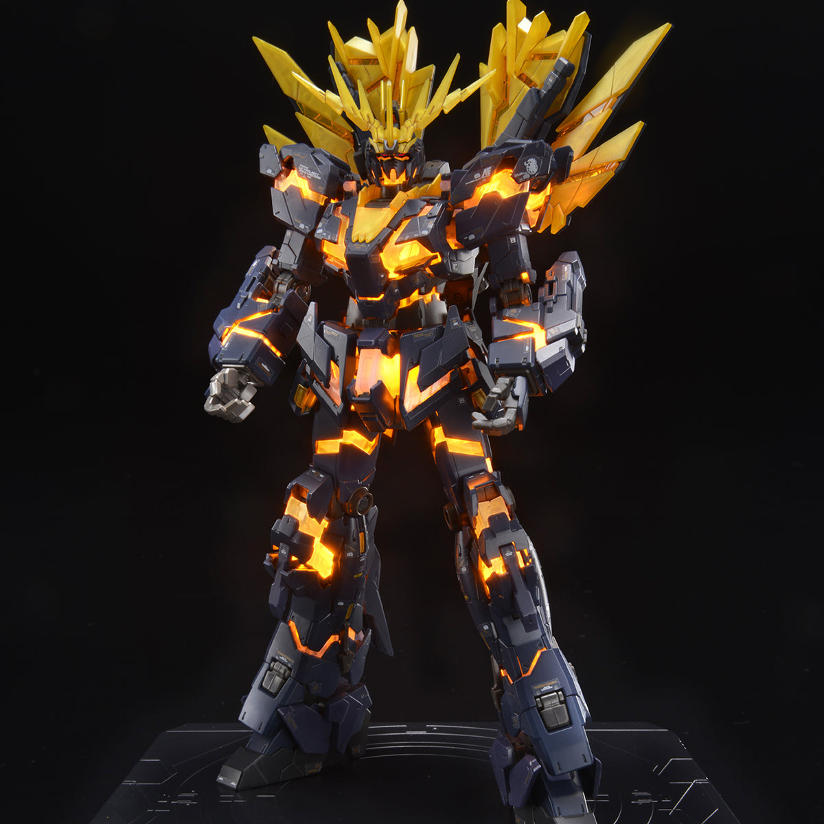 P-Bandai RG 1/144 The Gundam Base Limited Unicorn Gundam 02 Banshee Norn (Destroy Mode) (Lighting Model)