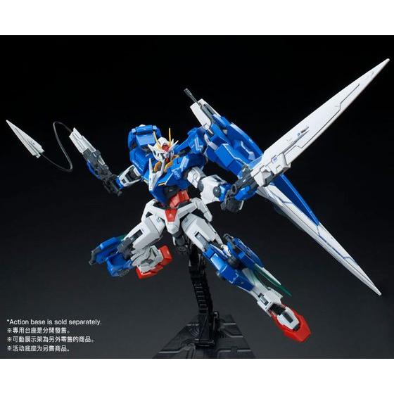 P-Bandai RG 1/144 00 Gundam Seven Sword